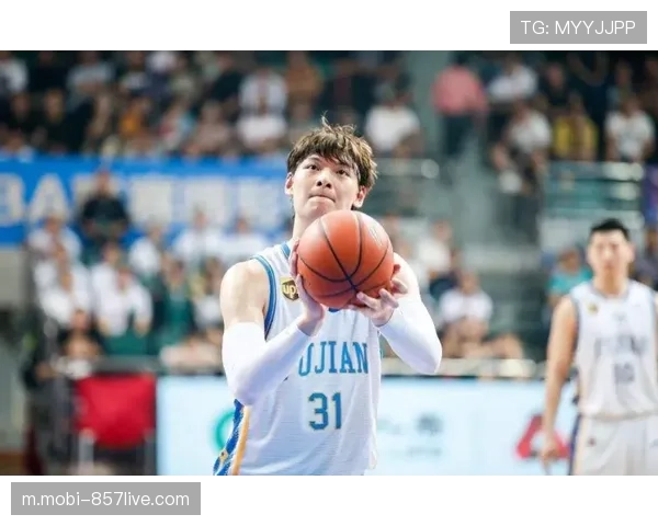 南京同曦防守效率垫底 王世龙需解决护框与轮转问题 南京同曦防守效率垫底 王世龙需解决护框与轮转问题