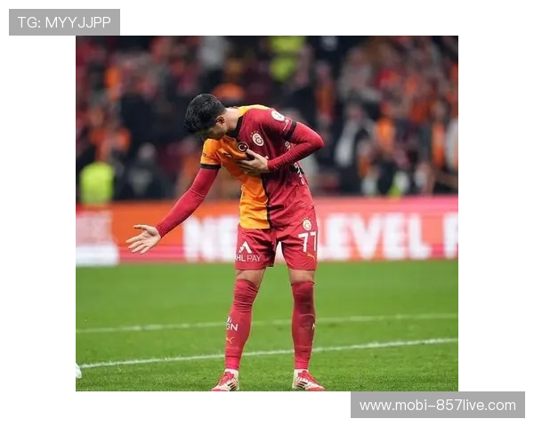 加拉塔萨雷防守注意力在比赛末段下降 需提升全场专注度